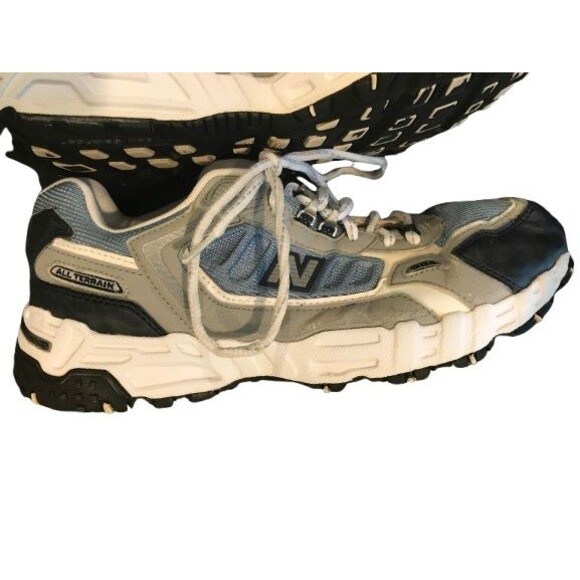 Women's New Balance Size 9.5 Athletic Shoes W604BN - Picture 2 of 9